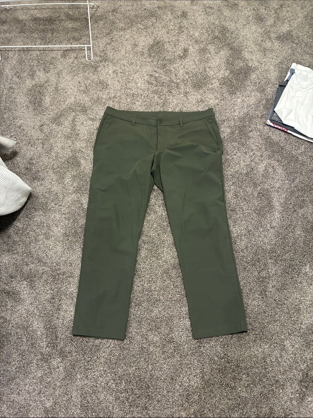 Lulu Men's Olive Green Straight-Leg Dress Pants